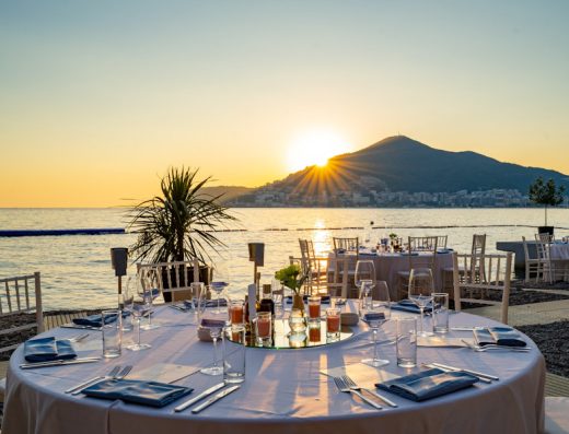 Escape Plaža i Restoran